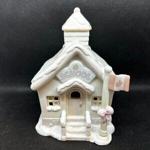 Precious Moments Sugartown School nightlight Special Canadian Edition